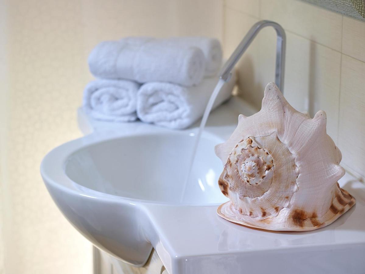 Xenia & Guest house 3*